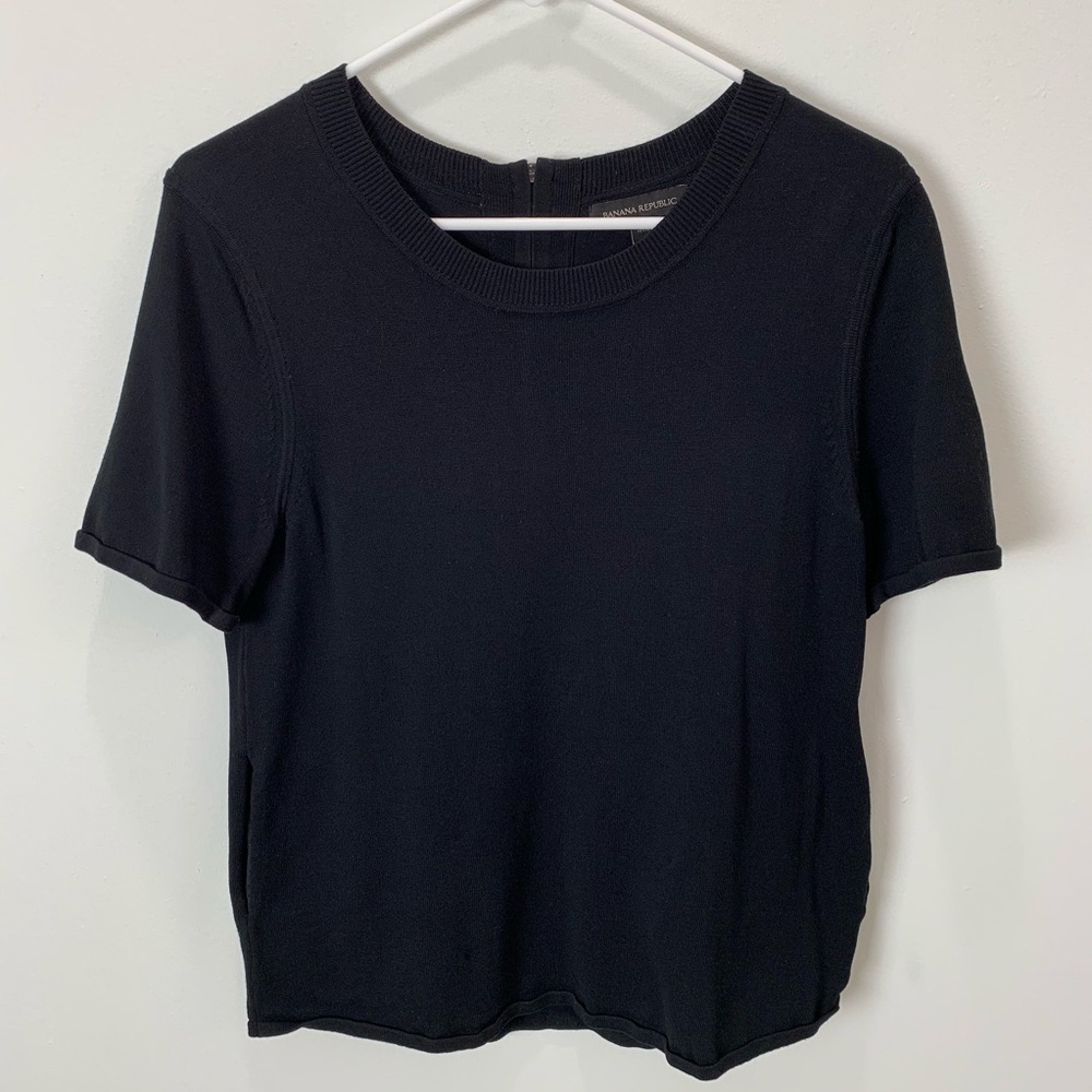Banana Republic Womens Workwear Black Knit Top With Side Pockets Petite Small